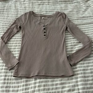 Madewell women’s Vneck Top purple sz XS